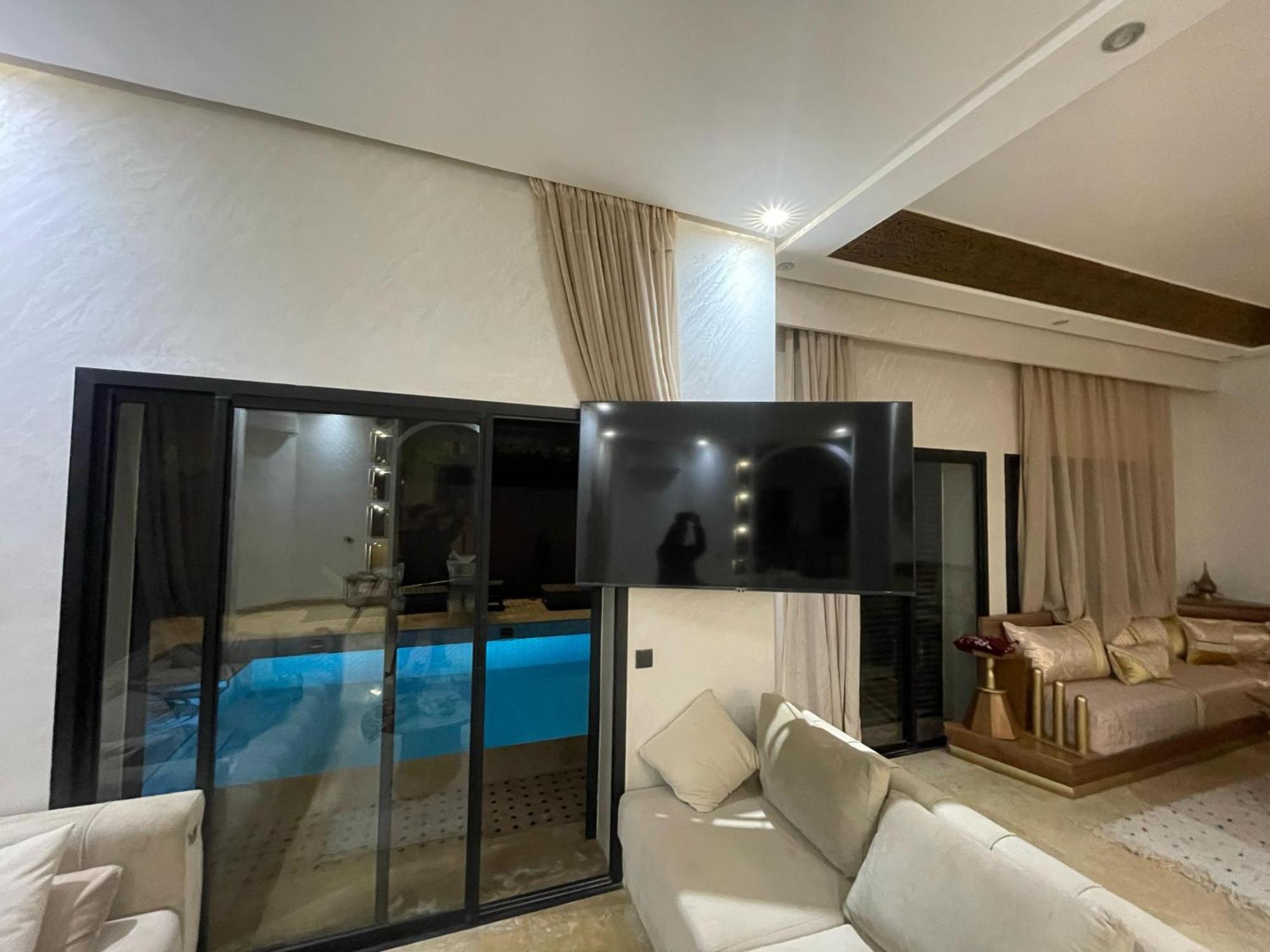 Privatunterkunft Villa, Jardin & Piscine
